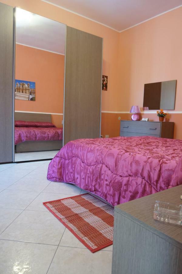 Casa Vacanza Il Ciliegio Noto Bagian luar foto